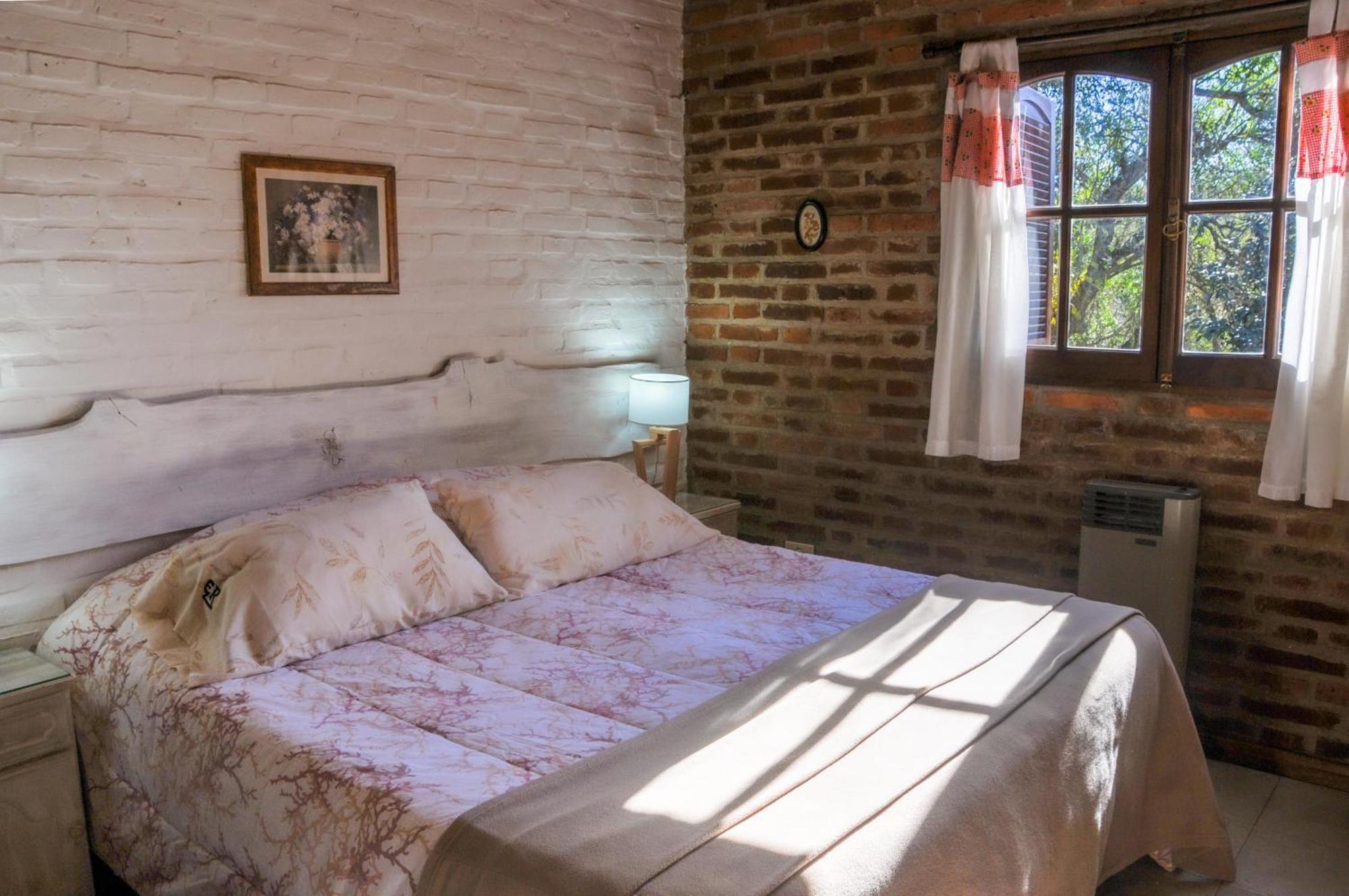 El Rodeo Lodge *