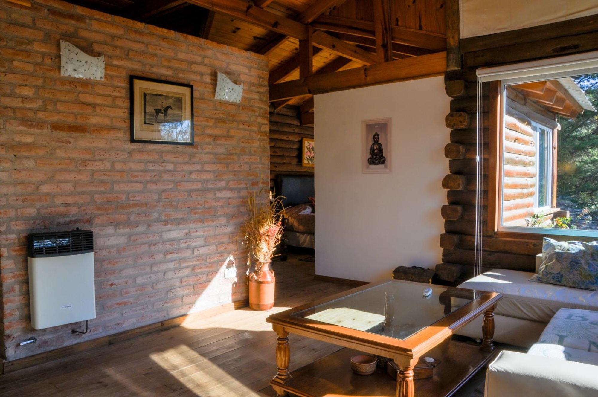 El Rodeo Lodge